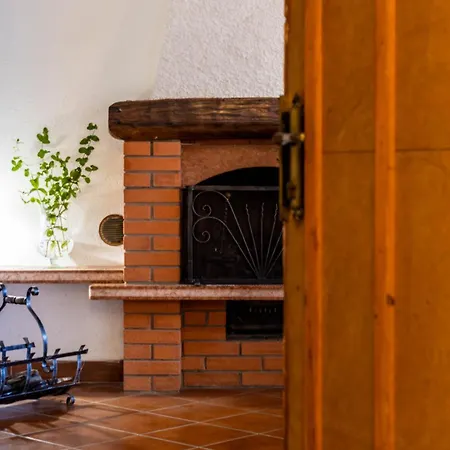 Nuovo Moderno Rustico Sul Lago Maggiore, Vino Fresco, Bbq - La Casa Di Amelia Holiday home